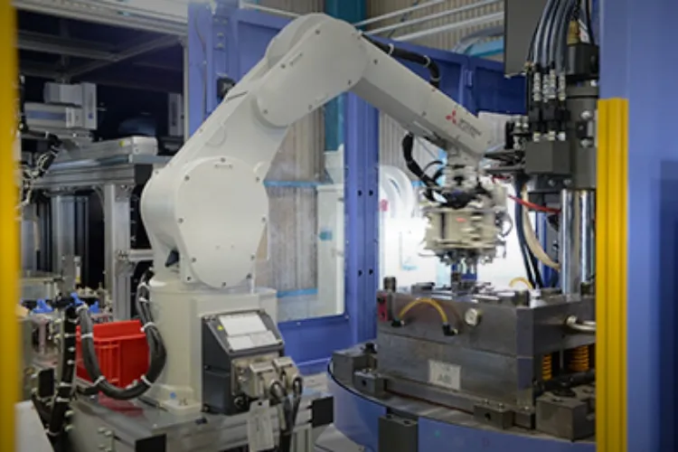 自動車産業・建設産業・民生産業